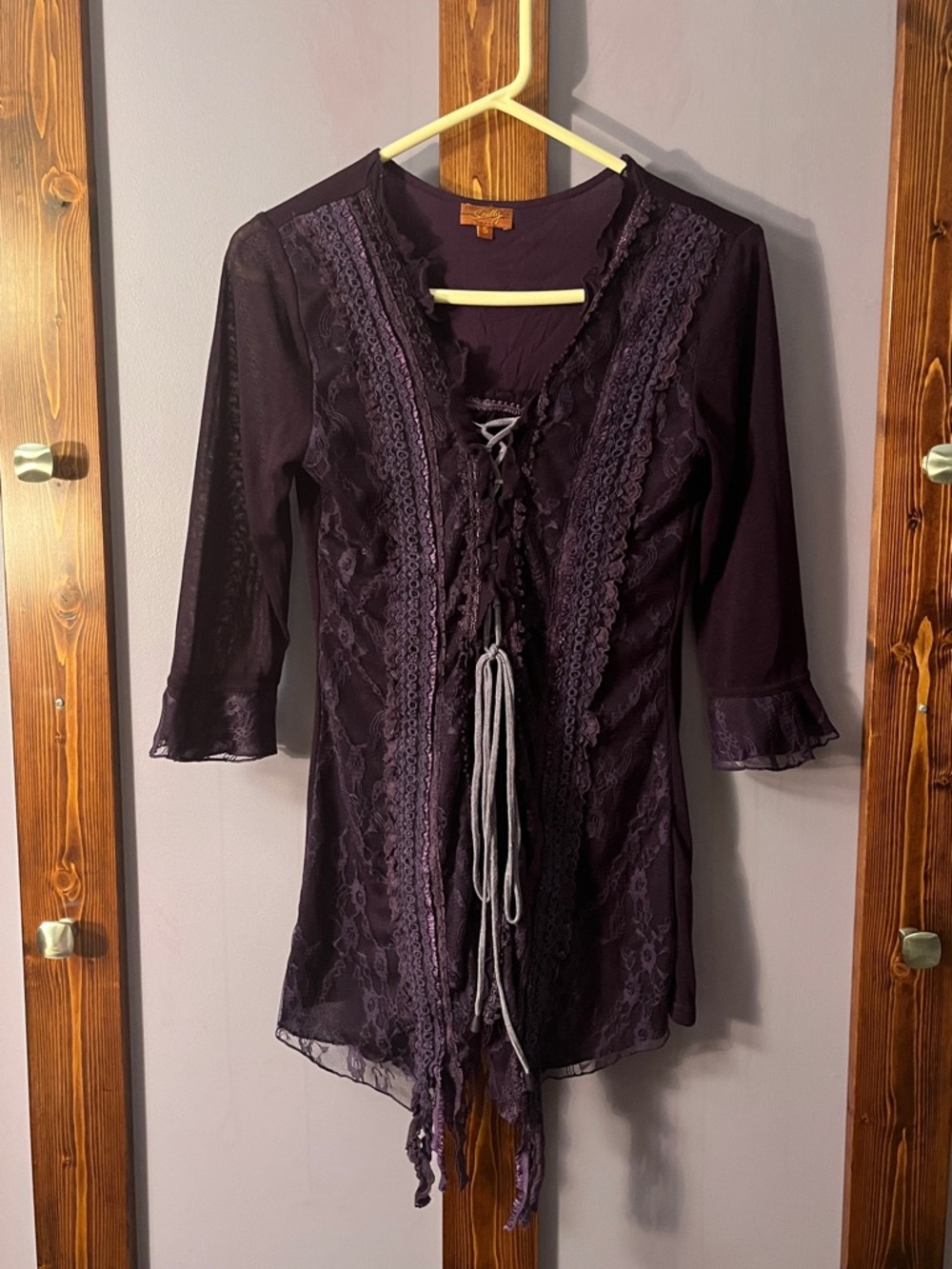 Scully Women's Lace-Trim Plum Peasant Top